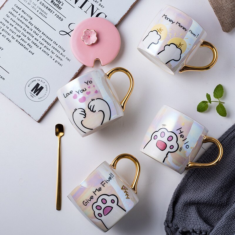 Conjunto de tazas de dibujos animados lindo