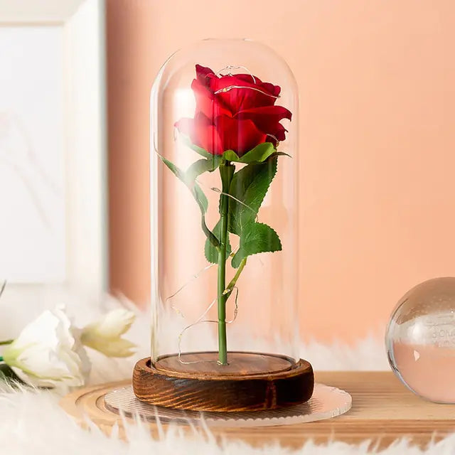 Decoración de flores artificiales en cúpula