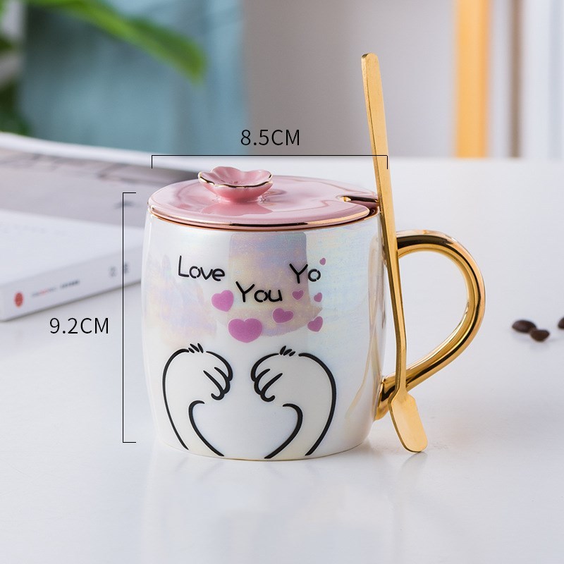 Conjunto de tazas de dibujos animados lindo