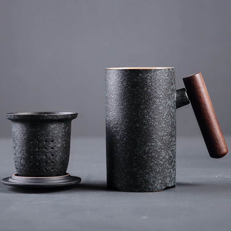 Tazas japonesas comerciales con asas de madera