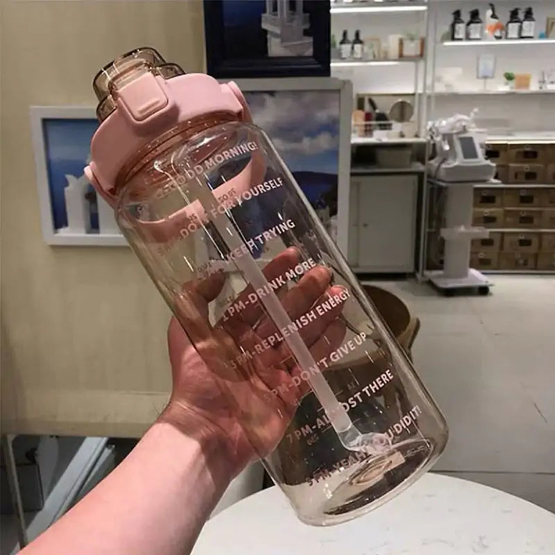 Botella de agua helada colorida