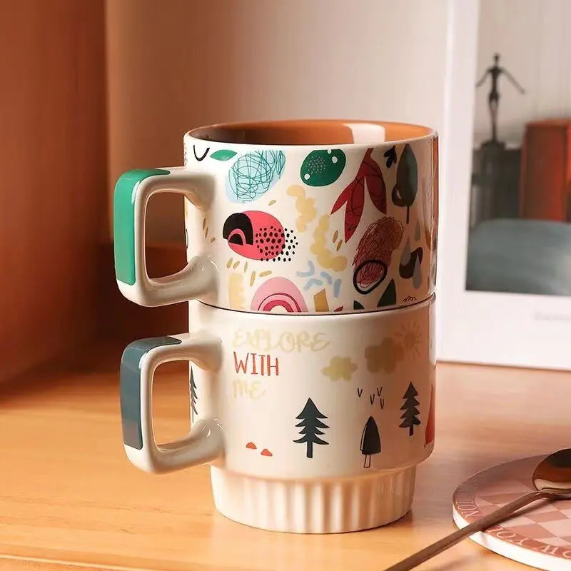 Taza de cerámica pintada a mano