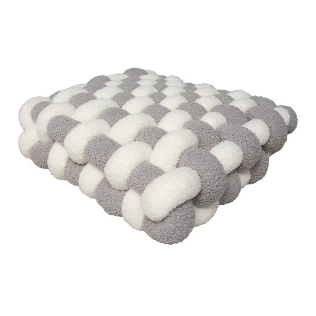 Bubble Kiss Knot Seat Cushion