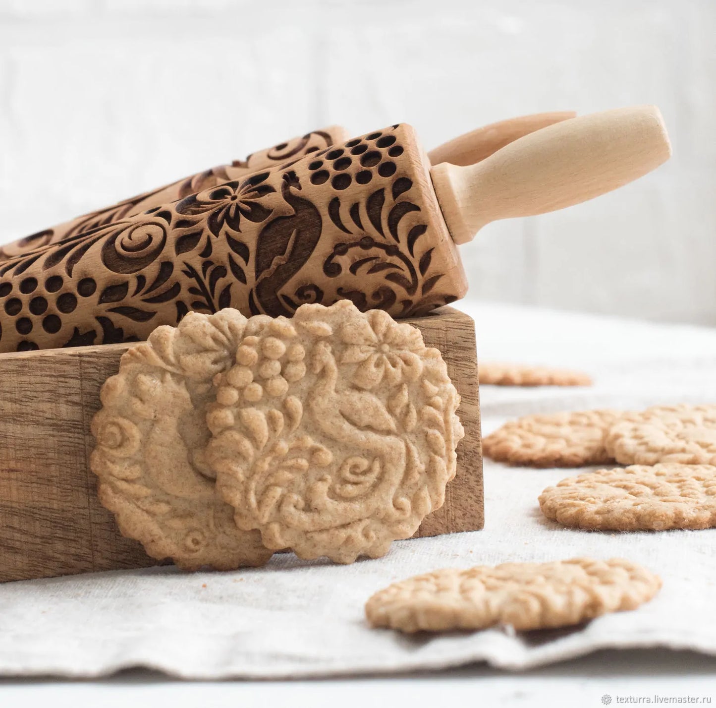 Christmas Deer Wooden Rolling Pin for Baking Cookies and Fondant