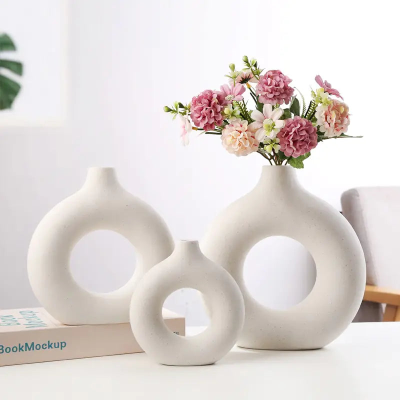 Nordic Round Hollow Ceramic Vase